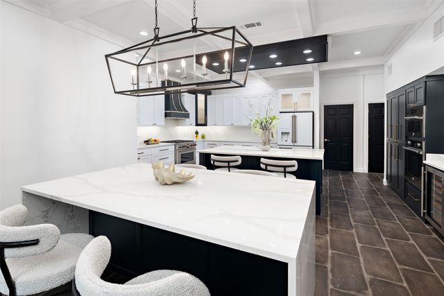 5919 Club Hill Place, Dallas, TX 75248