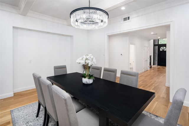 5919 Club Hill Place, Dallas, TX 75248