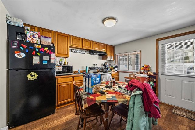 1 Sisson Street, Lyons, NY 14489