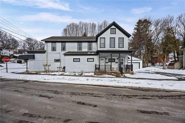 1 Sisson Street, Lyons, NY 14489