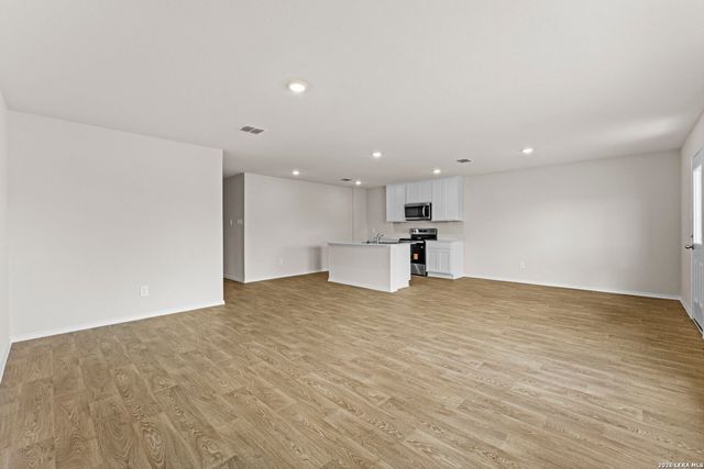 1018 Bold Run, Seguin, TX 78155