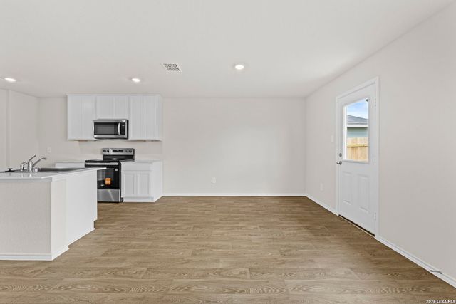 1018 Bold Run, Seguin, TX 78155