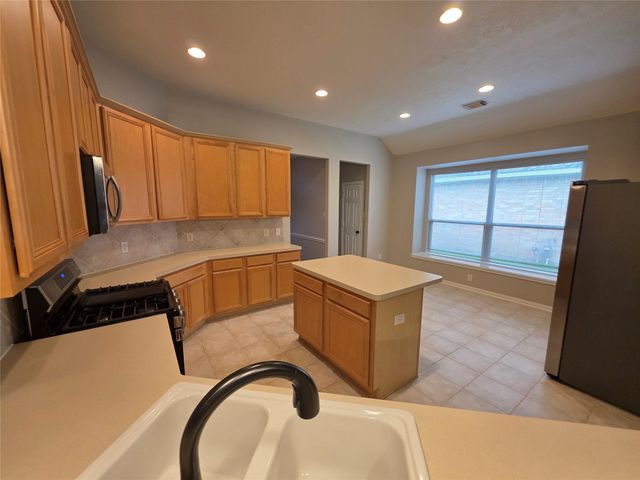 536 Mannington, League City, TX 77573