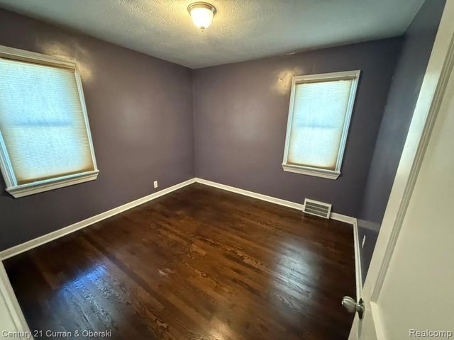 22510 Cherry Hill Street, Dearborn, MI 48124