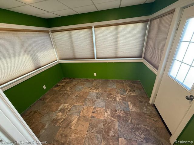 22510 Cherry Hill Street, Dearborn, MI 48124