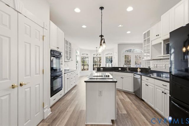 13006 Hensley Rd, Midlothian, VA 23112