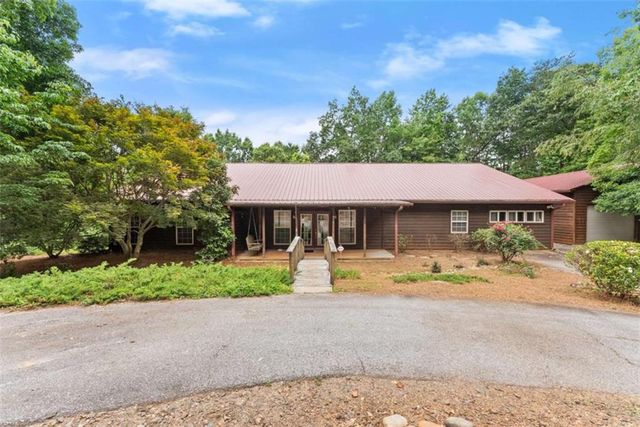 675 Washboard Road, Cleveland, GA 30528
