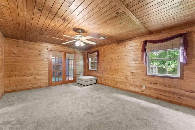 675 Washboard Road, Cleveland, GA 30528