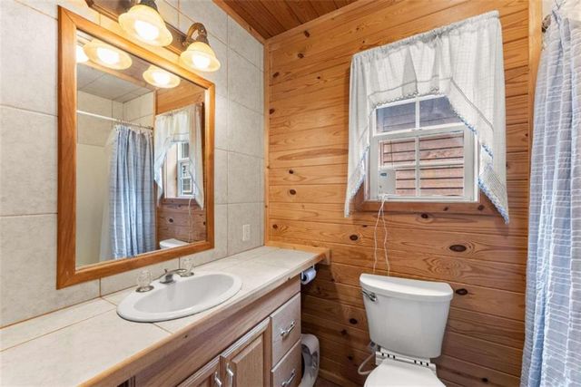 675 Washboard Road, Cleveland, GA 30528