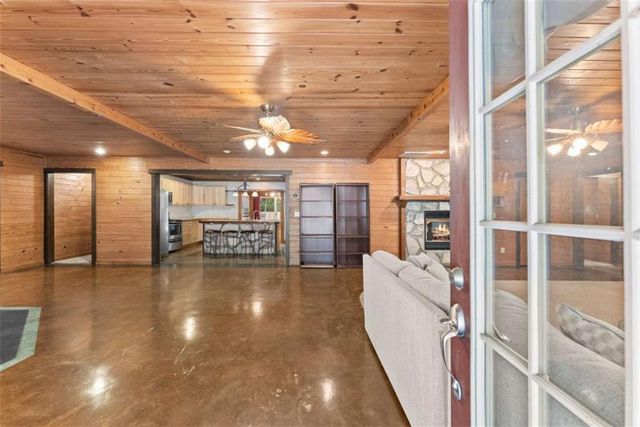 675 Washboard Road, Cleveland, GA 30528