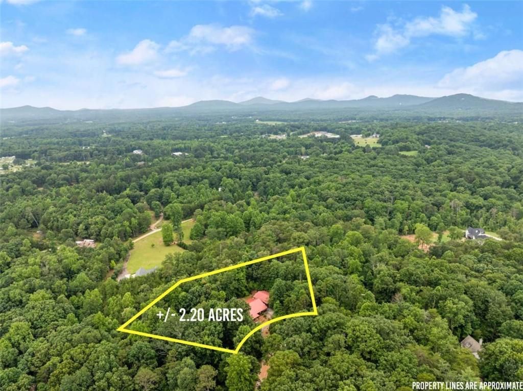 675 Washboard Road, Cleveland, GA 30528