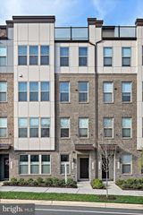 13556 INNOVATION STATION LOOP #15A, Herndon, VA 20171