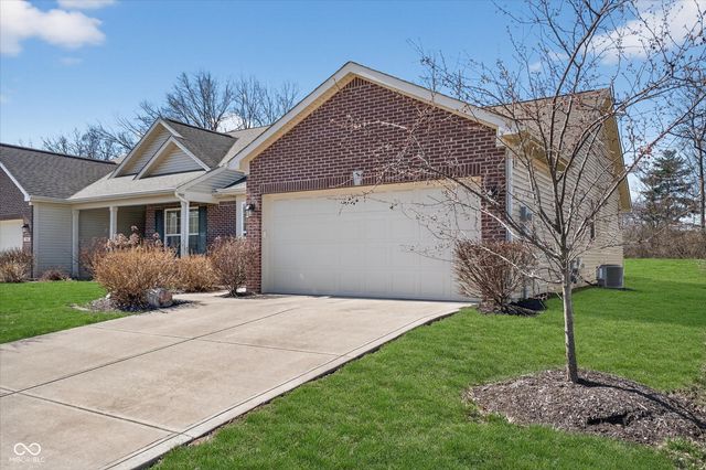 380 Angelina Way, Avon, IN 46123