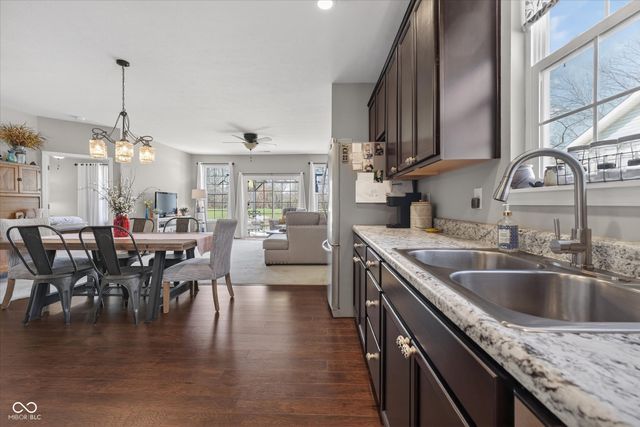 380 Angelina Way, Avon, IN 46123