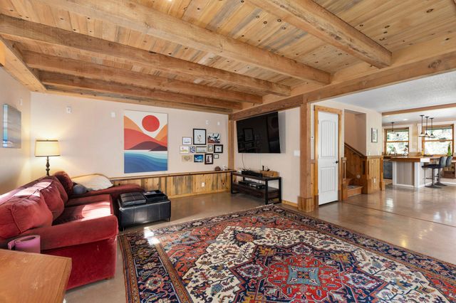 267 Grays Creek Road, Grants Pass, OR 97527