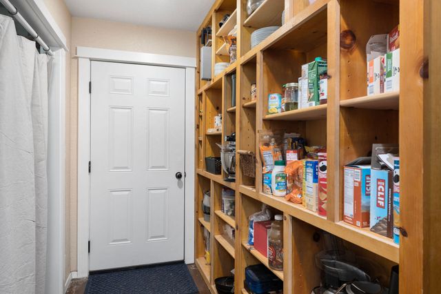 267 Grays Creek Road, Grants Pass, OR 97527