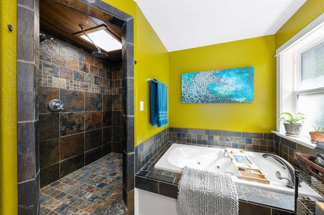 267 Grays Creek Road, Grants Pass, OR 97527