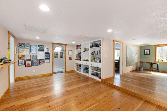 267 Grays Creek Road, Grants Pass, OR 97527