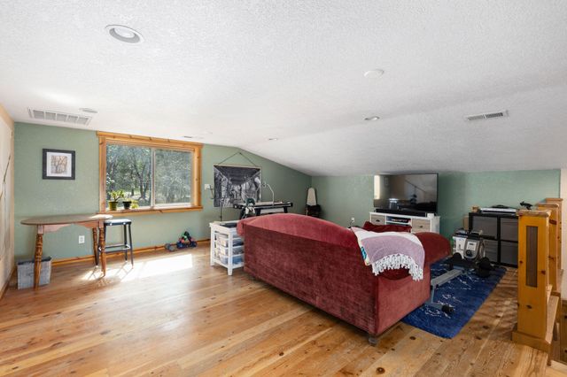267 Grays Creek Road, Grants Pass, OR 97527