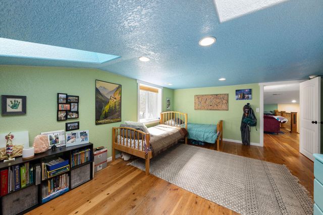 267 Grays Creek Road, Grants Pass, OR 97527