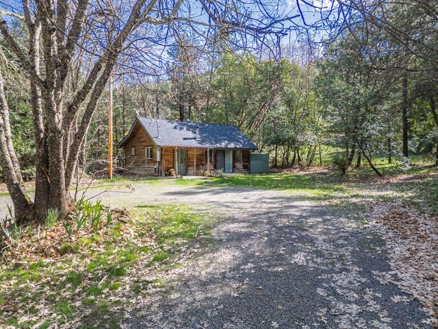 267 Grays Creek Road, Grants Pass, OR 97527