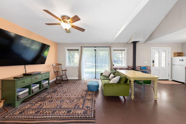 267 Grays Creek Road, Grants Pass, OR 97527
