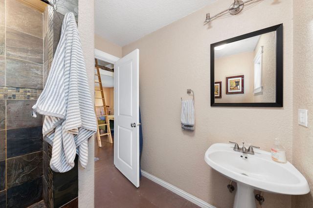 267 Grays Creek Road, Grants Pass, OR 97527