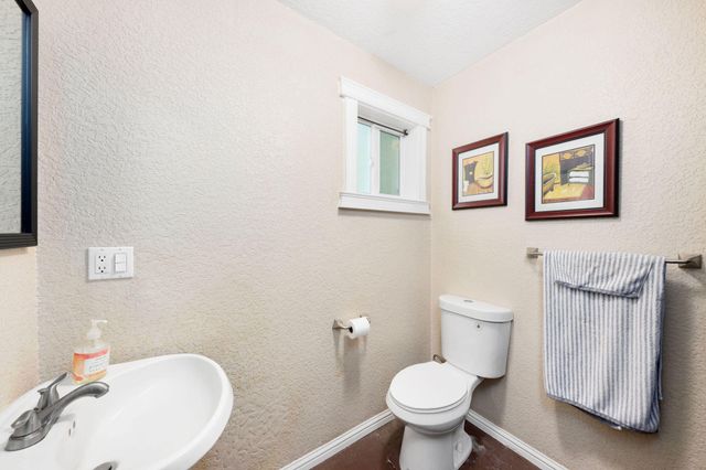 267 Grays Creek Road, Grants Pass, OR 97527