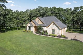 181 Saint Andrews Drive, Mabank, TX 75156