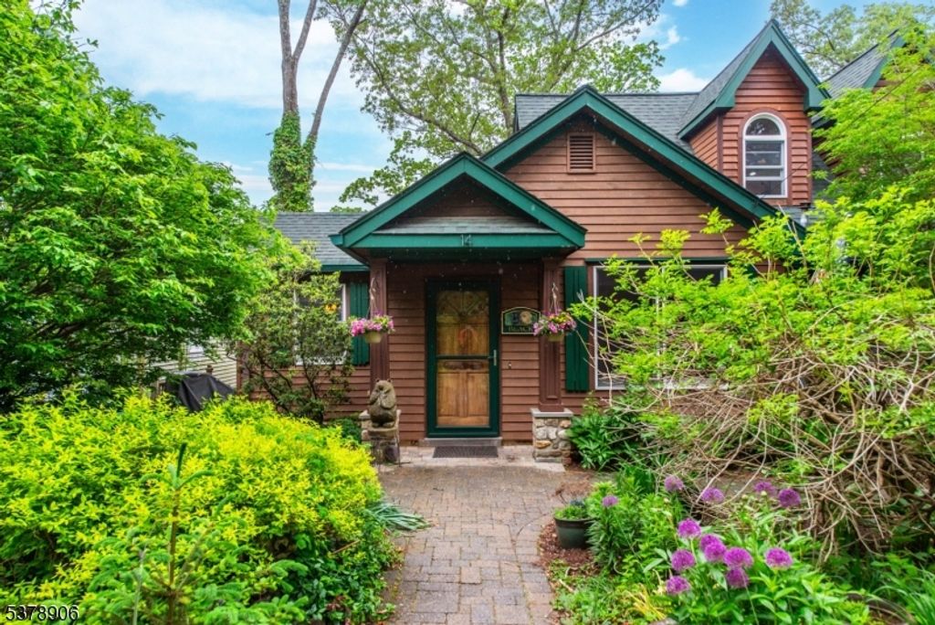14 Lindberg Trl, Rockaway Twp., NJ 07866