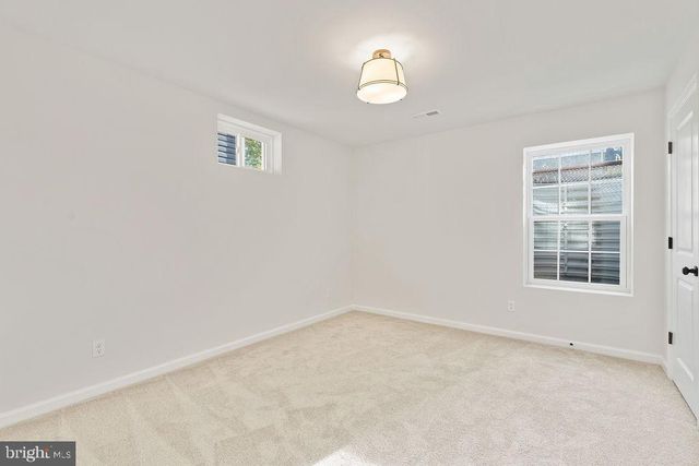 95 WOODLAND SHORES DR, Louisa, VA 23093