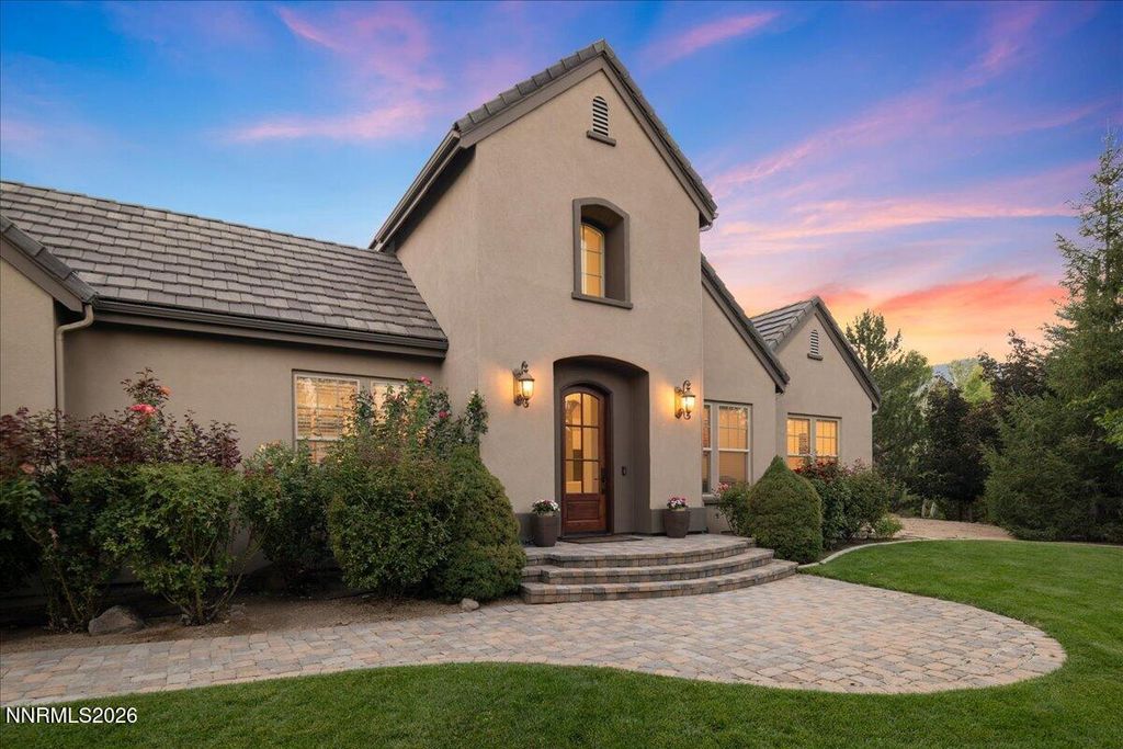 Image 2 of property listing at 5985 Cartier Drive, Reno, NV 89511