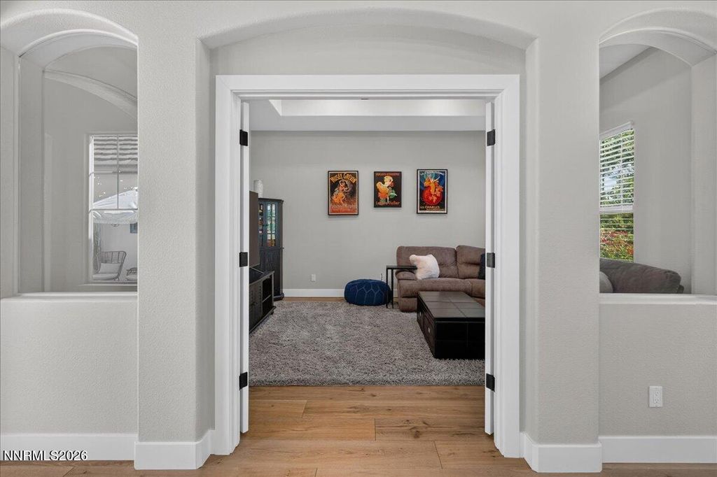 Image 7 of property listing at 5985 Cartier Drive, Reno, NV 89511