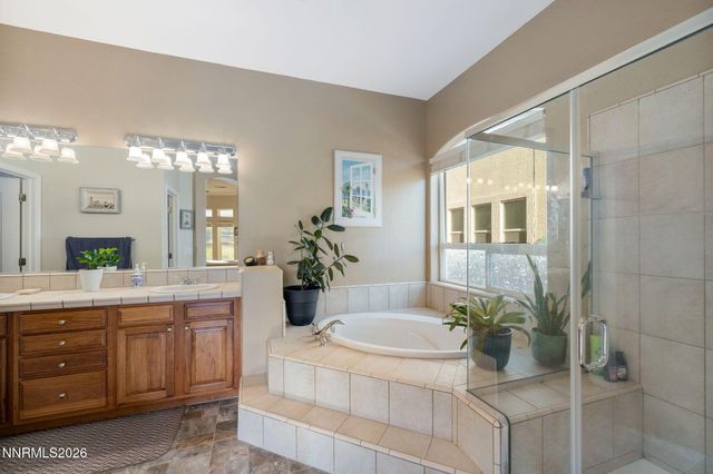 3272 Dog Leg Drive, Minden, NV 89423