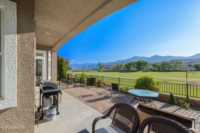 3272 Dog Leg Drive, Minden, NV 89423