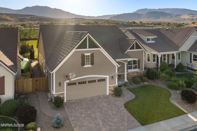 3272 Dog Leg Drive, Minden, NV 89423
