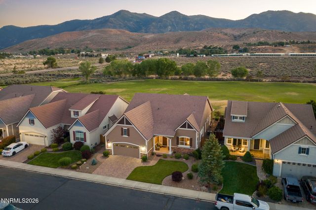 3272 Dog Leg Drive, Minden, NV 89423