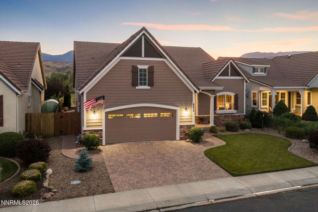 3272 Dog Leg Drive, Minden, NV 89423