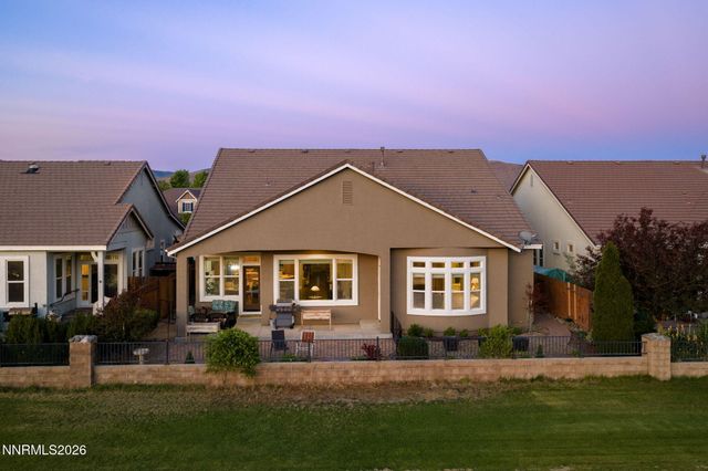 3272 Dog Leg Drive, Minden, NV 89423