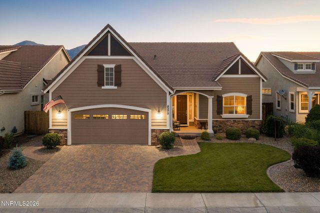 3272 Dog Leg Drive, Minden, NV 89423