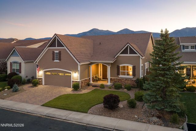 3272 Dog Leg Drive, Minden, NV 89423
