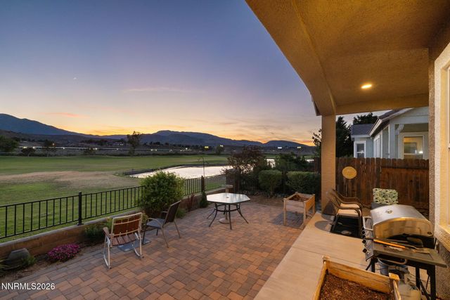 3272 Dog Leg Drive, Minden, NV 89423
