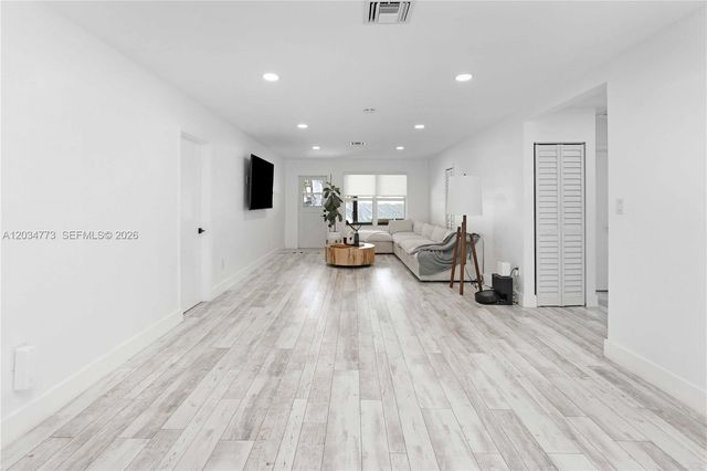 1611 Madison Street, Hollywood, FL 33020