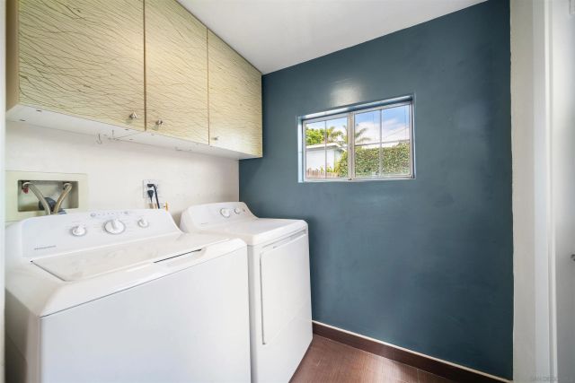 3645 E 17th Street, Long Beach, CA 90804
