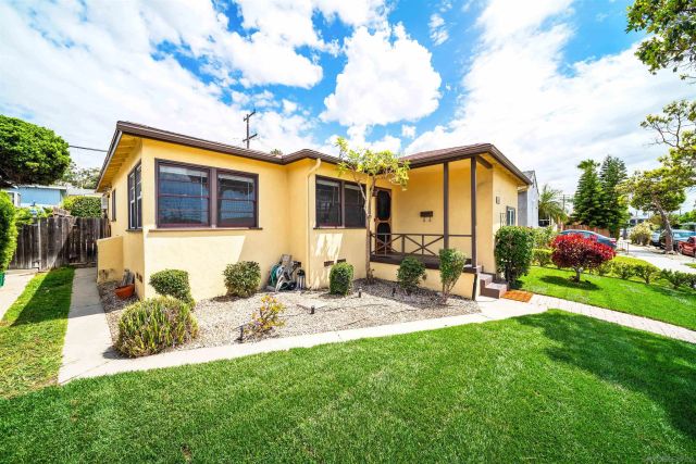 3645 E 17th Street, Long Beach, CA 90804
