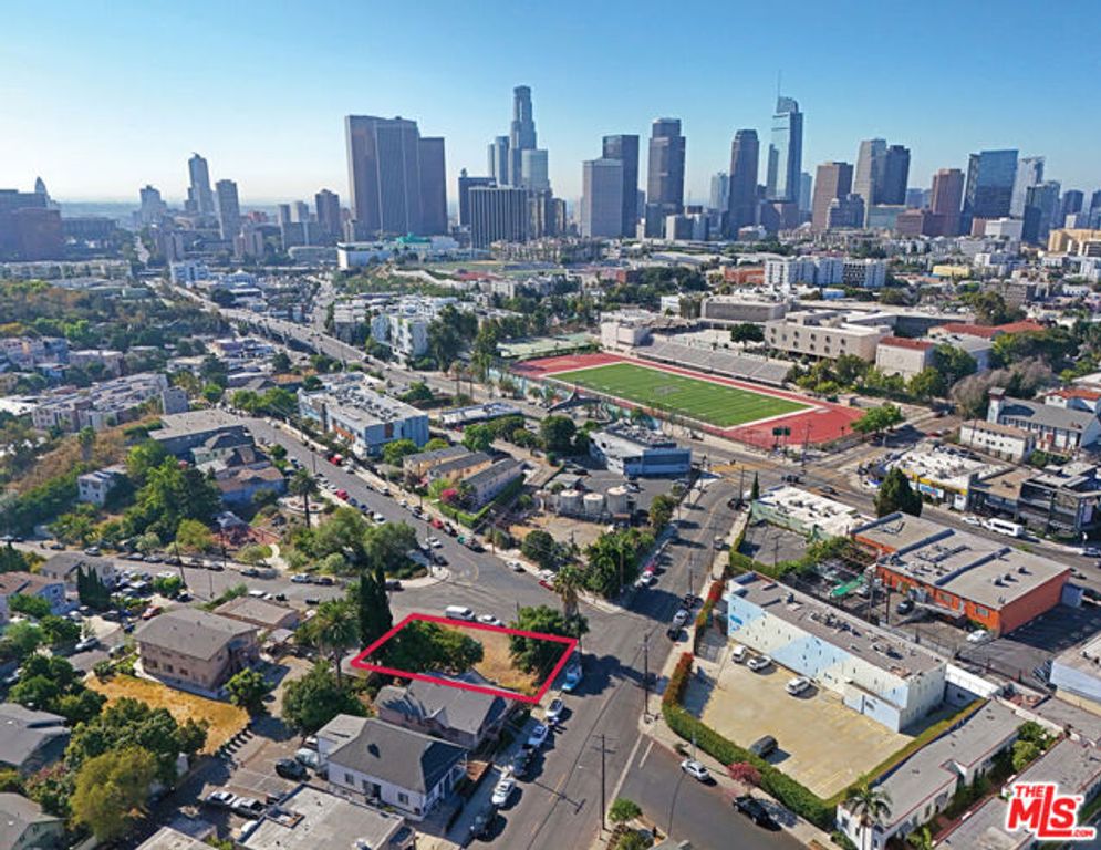 202 Belmont Avenue, Los Angeles, CA 90026