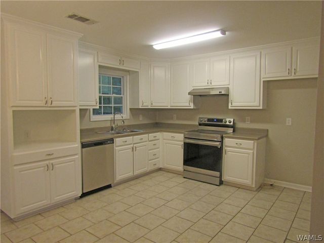 11317 Ash, Northport, AL 35475