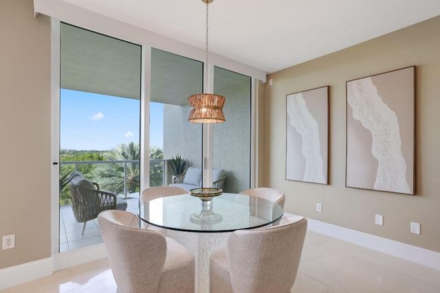 1063 Hillsboro Mile 404, Hillsboro Beach, FL 33062