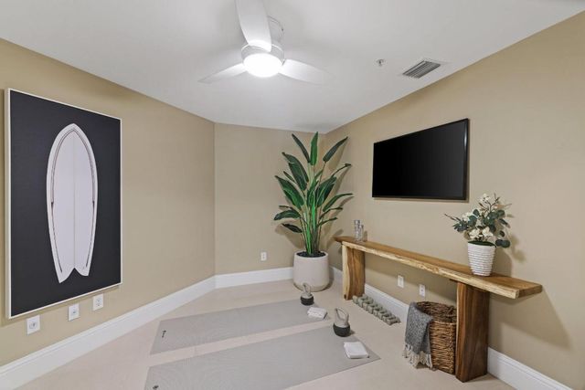 1063 Hillsboro Mile 404, Hillsboro Beach, FL 33062