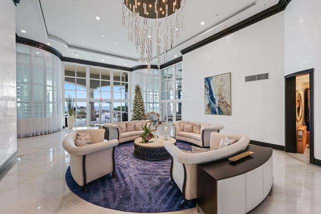 1063 Hillsboro Mile 404, Hillsboro Beach, FL 33062